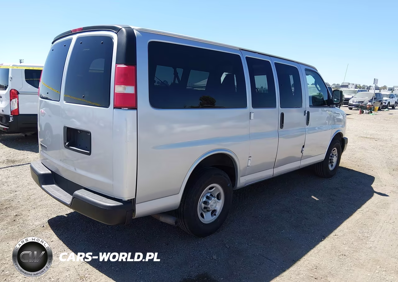 2019 Chevrolet Express 2500 Ls VIN:1GAWGEFG6K1287258 - 4