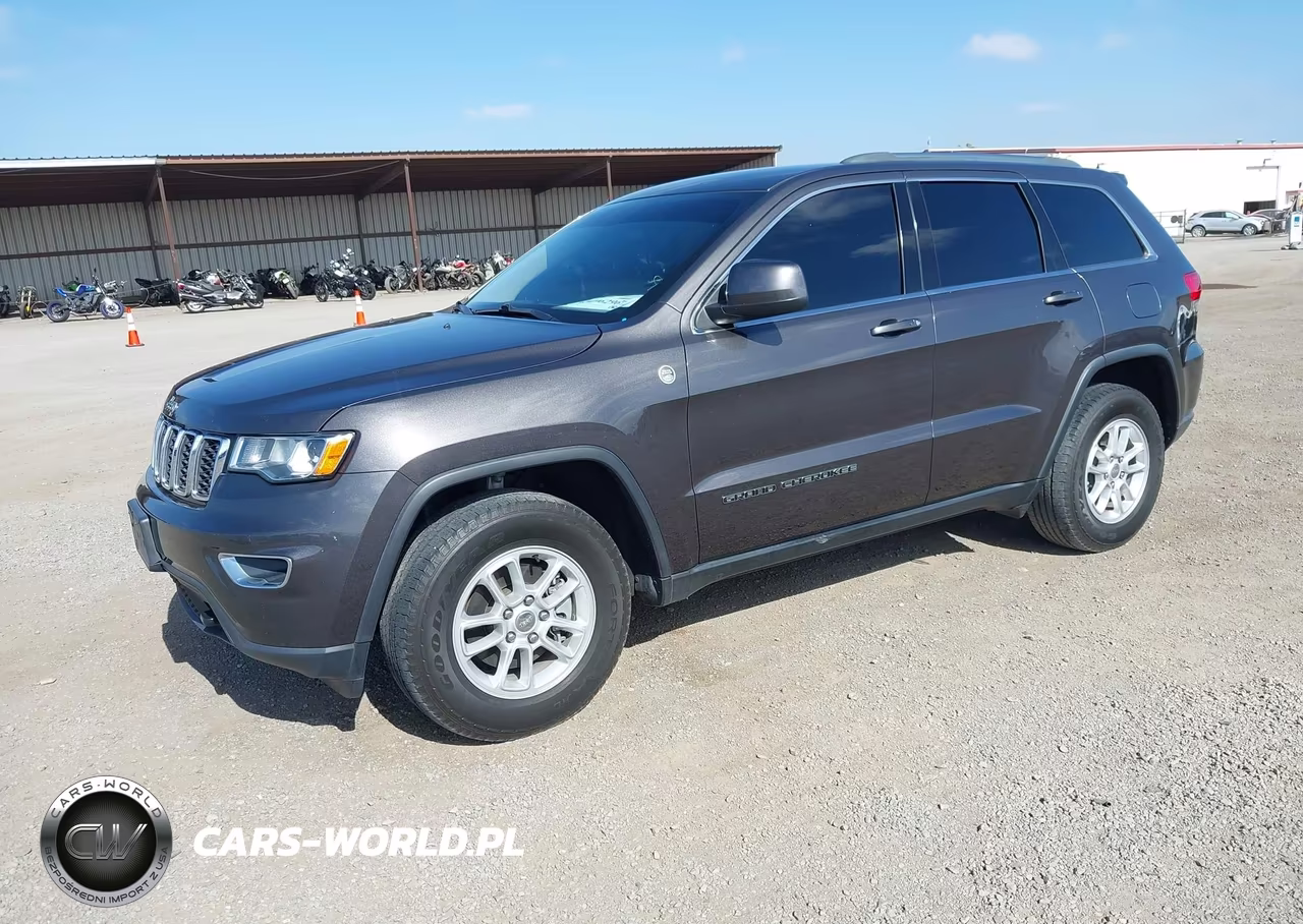 2019 Jeep Grand Cherokee Laredo E 4X4 VIN:1C4RJFAG0KC828280 - 2