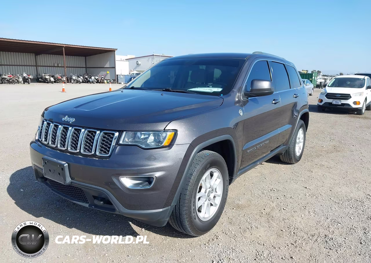 2019 Jeep Grand Cherokee Laredo E 4X4 VIN:1C4RJFAG0KC828280 - 6