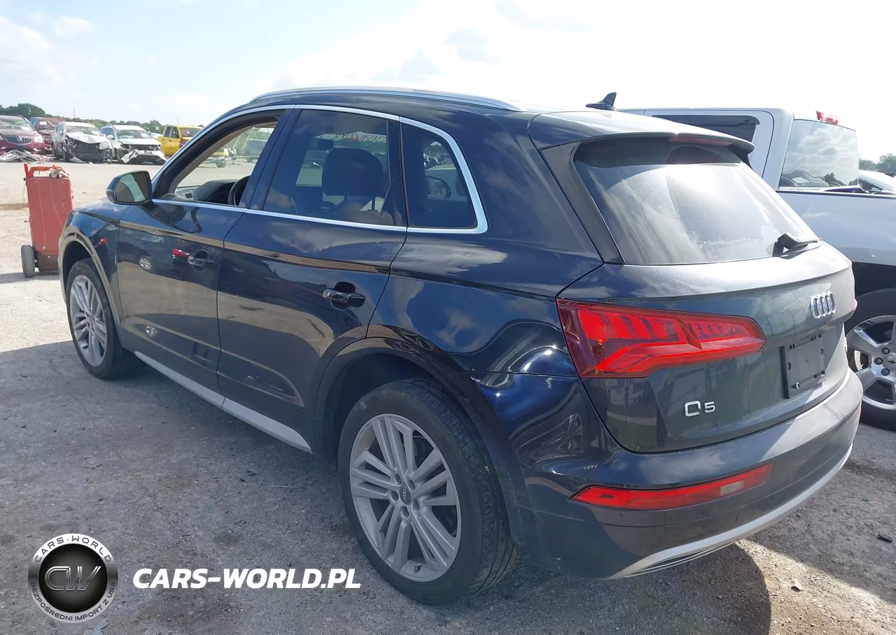 2018 Audi Q5 2.0T Premium-2.0T Tech Premium VIN:WA1BNAFY5J2200305 - 3