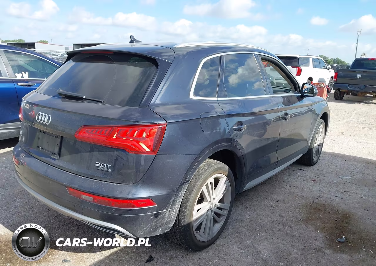 2018 Audi Q5 2.0T Premium-2.0T Tech Premium VIN:WA1BNAFY5J2200305 - 4