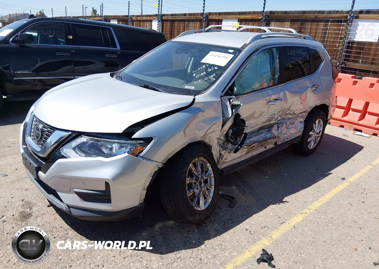 2019 Nissan Rogue S VIN:5N1AT2MV8KC830140 - 2