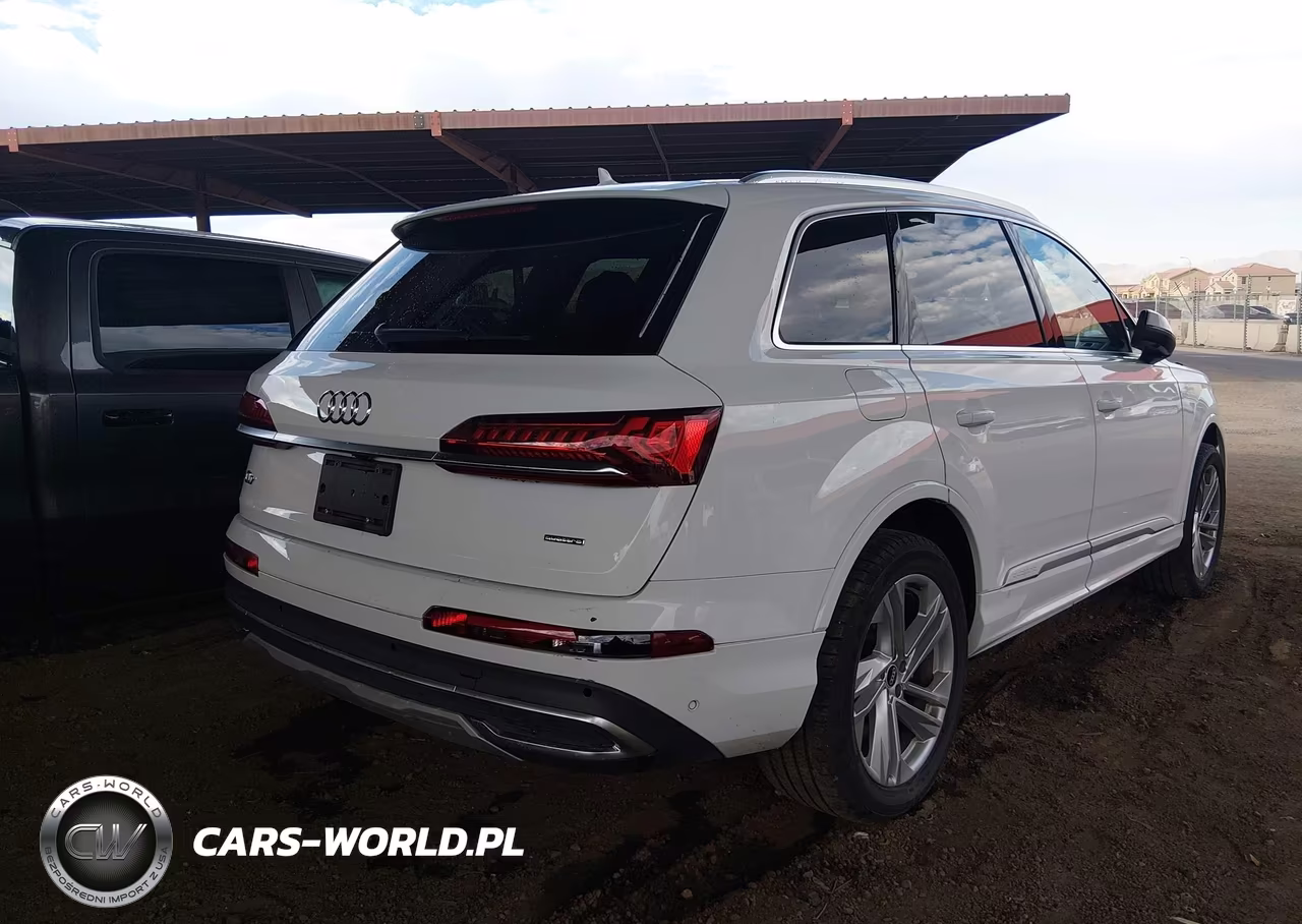 2021 Audi Q7 Premium 45 Tfsi Quattro Tiptronic VIN:WA1AJAF76MD028292 - 4