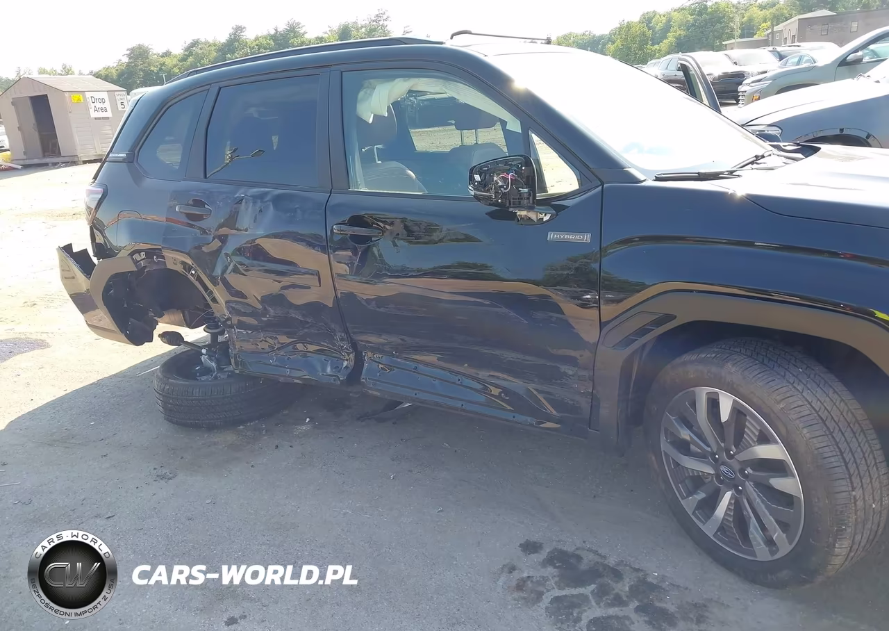2025 Subaru Forester Touring Hybrid VIN:JF2SLSTDXSH446527 - 6
