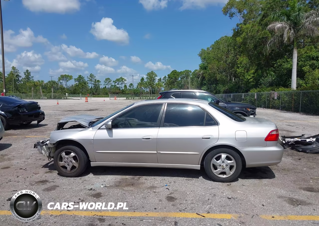 1998 Honda Accord Ex VIN:1HGCG5658WA188778 - 15