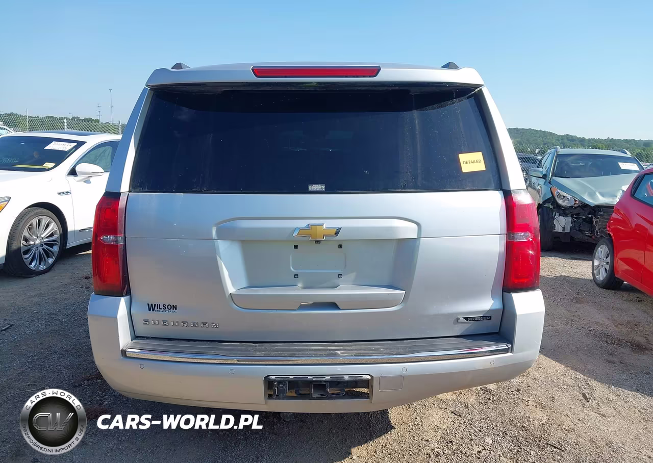 2018 Chevrolet Suburban Premier VIN:1GNSKJKC5JR197025 - 16