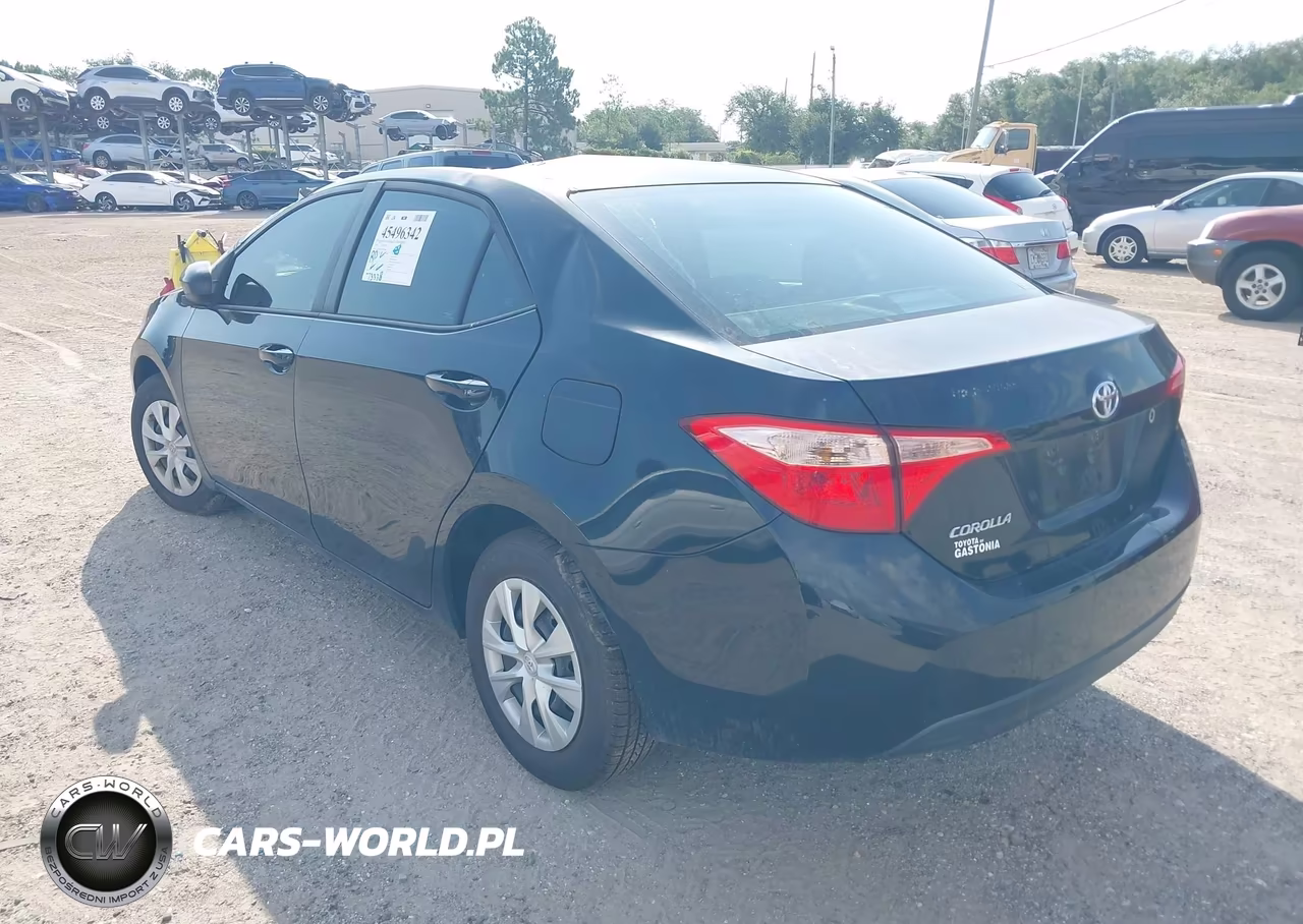 2018 Toyota Corolla L VIN:5YFBURHE9JP851044 - 3