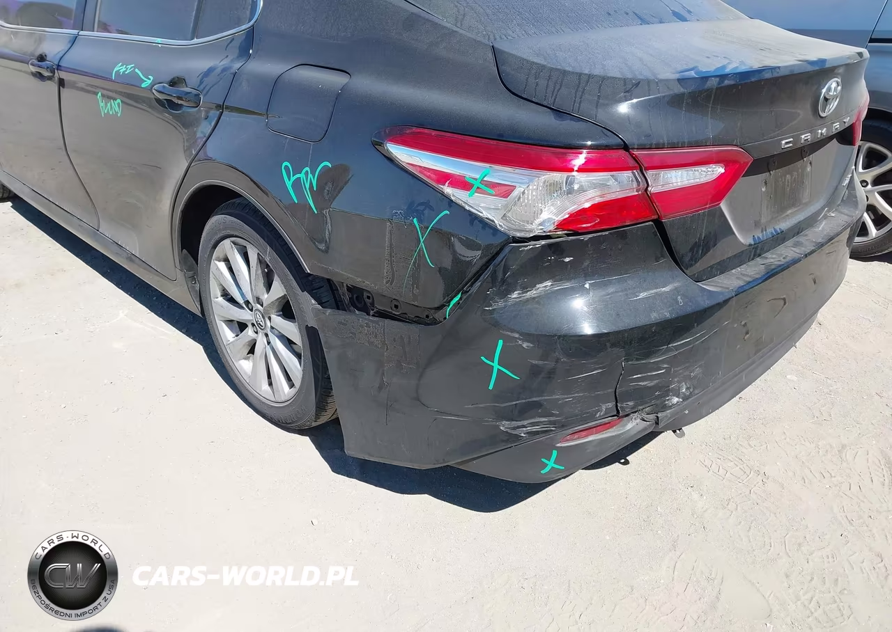 2019 Toyota Camry Le VIN:4T1B11HK7KU825364 - 6