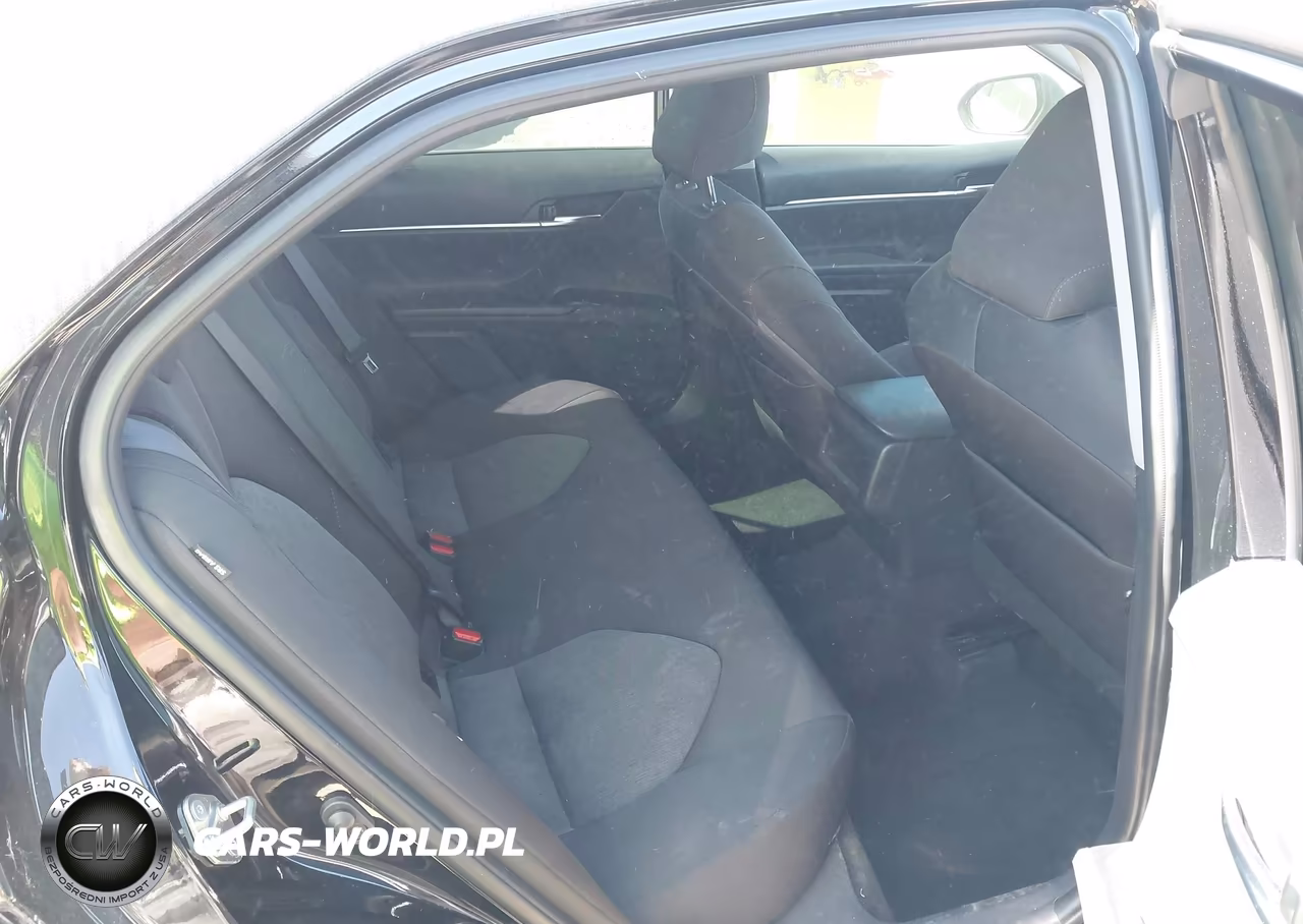 2019 Toyota Camry Le VIN:4T1B11HK7KU825364 - 8