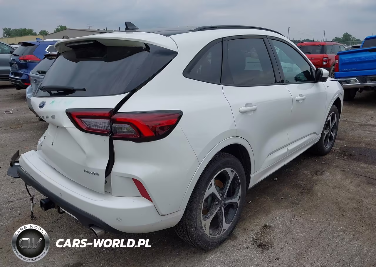 2023 Ford Escape St-Line Select VIN:1FMCU9NA2PUB09923 - 4