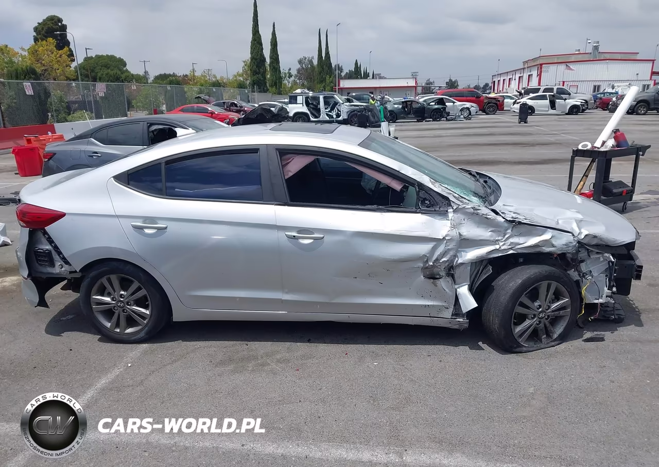 2018 Hyundai Elantra Value Edition VIN:5NPD84LFXJH341718 - 14