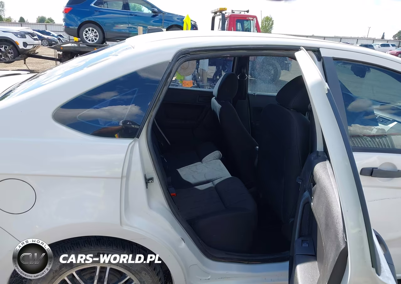 2010 Ford Focus Se VIN:1FAHP3FN9AW257536 - 8