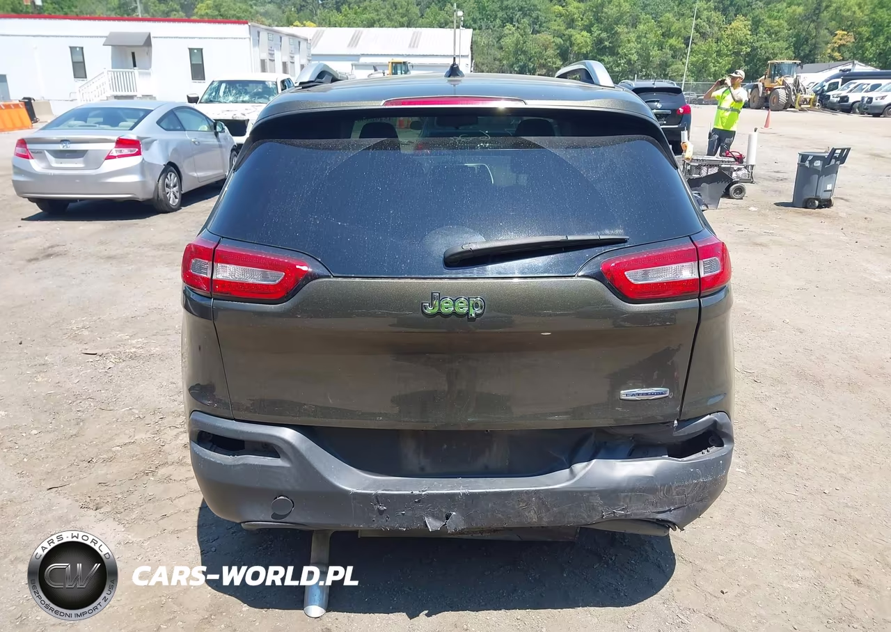 2014 Jeep Cherokee Latitude VIN:1C4PJLCB9EW302854 - 16