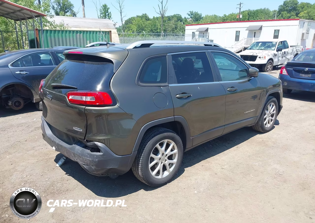 2014 Jeep Cherokee Latitude VIN:1C4PJLCB9EW302854 - 4