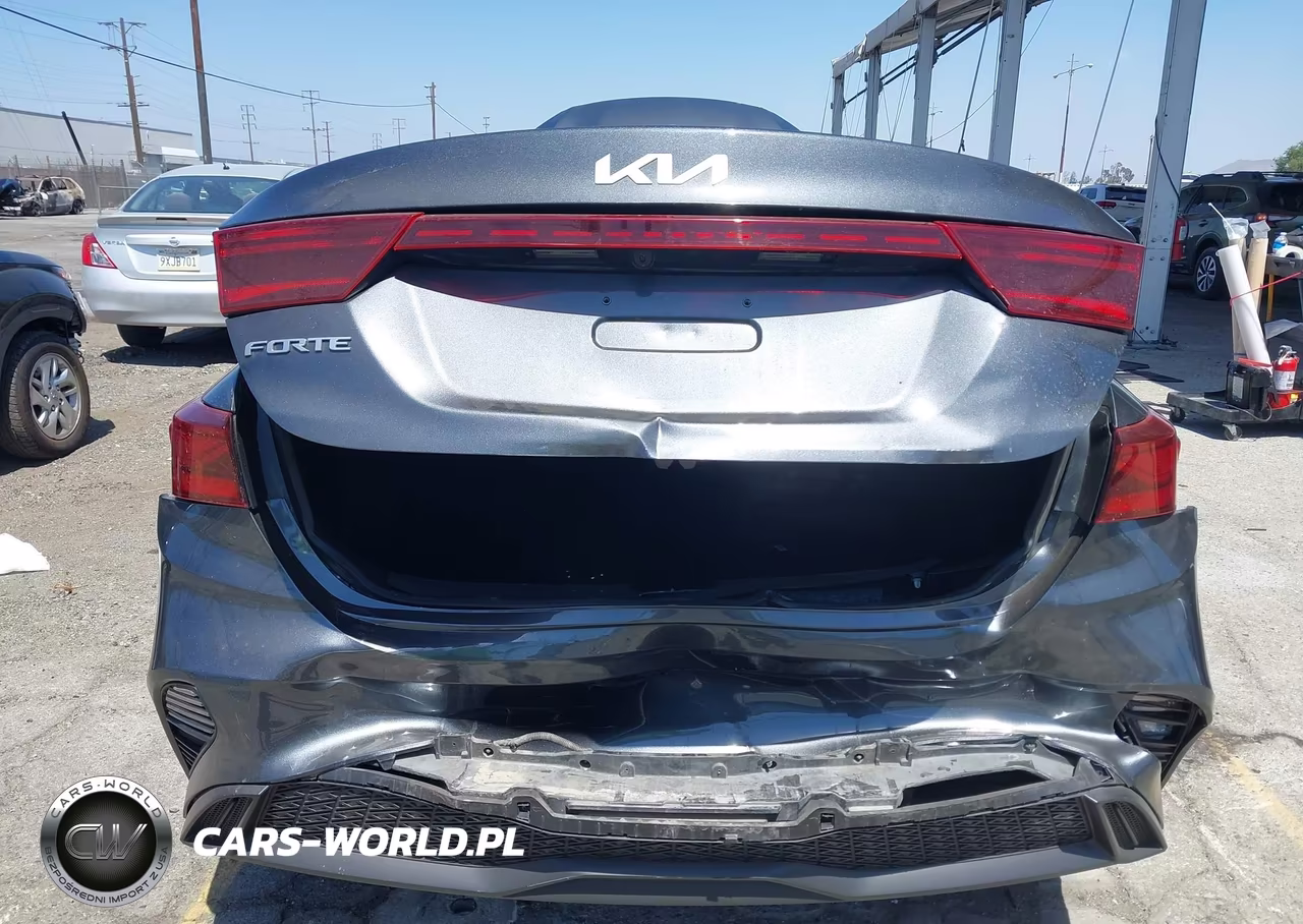 2023 Kia Forte Lxs VIN:3KPF24AD6PE521397 - 6