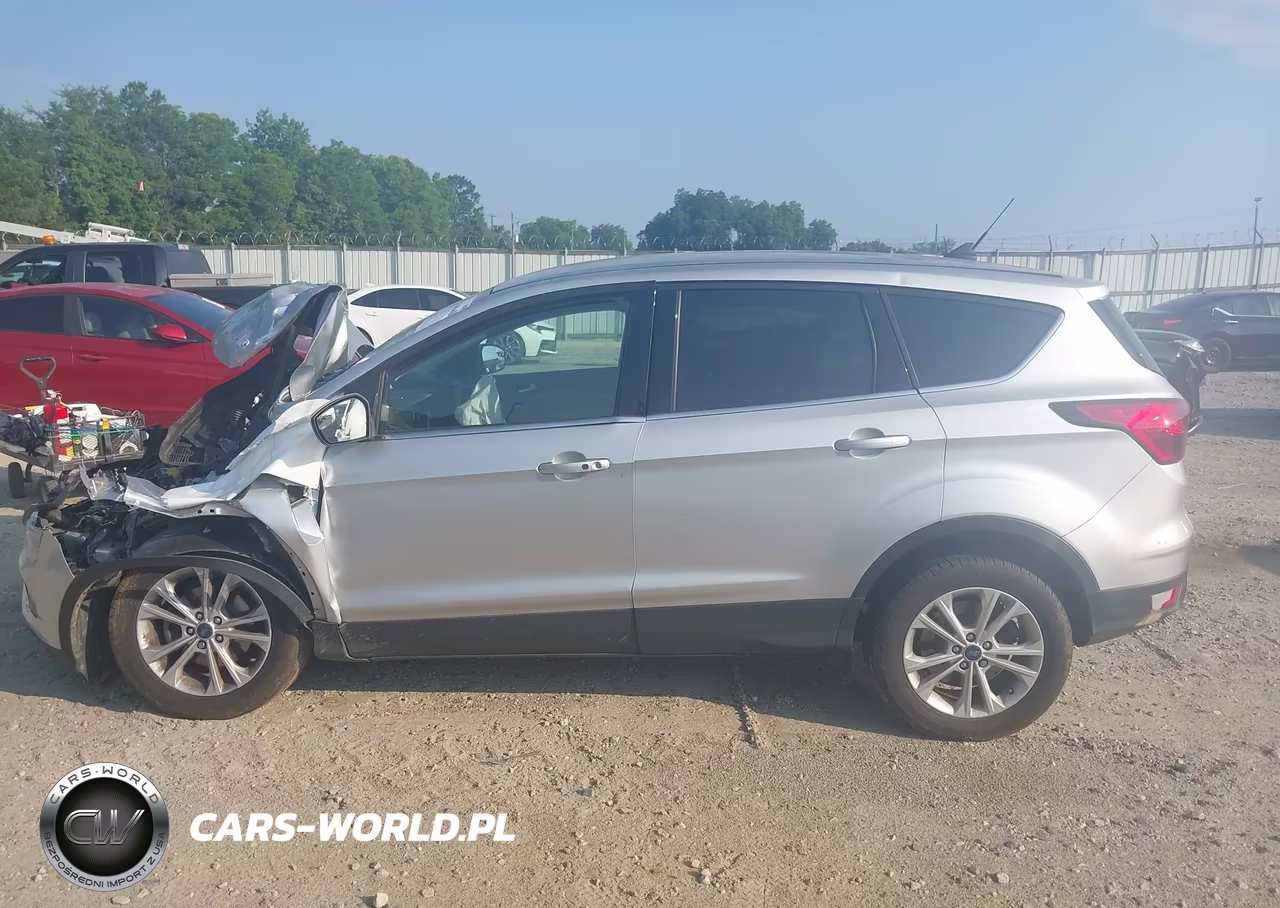 2019 Ford Escape Se VIN:1FMCU0GD1KUB93924 - 14