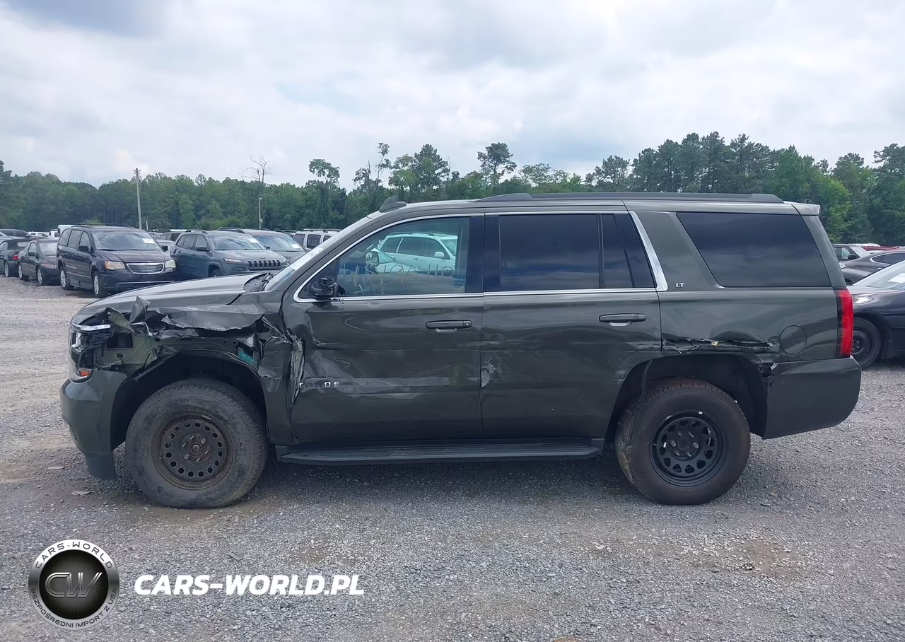 2019 Chevrolet Tahoe Lt VIN:1GNSKBKC5KR151489 - 14