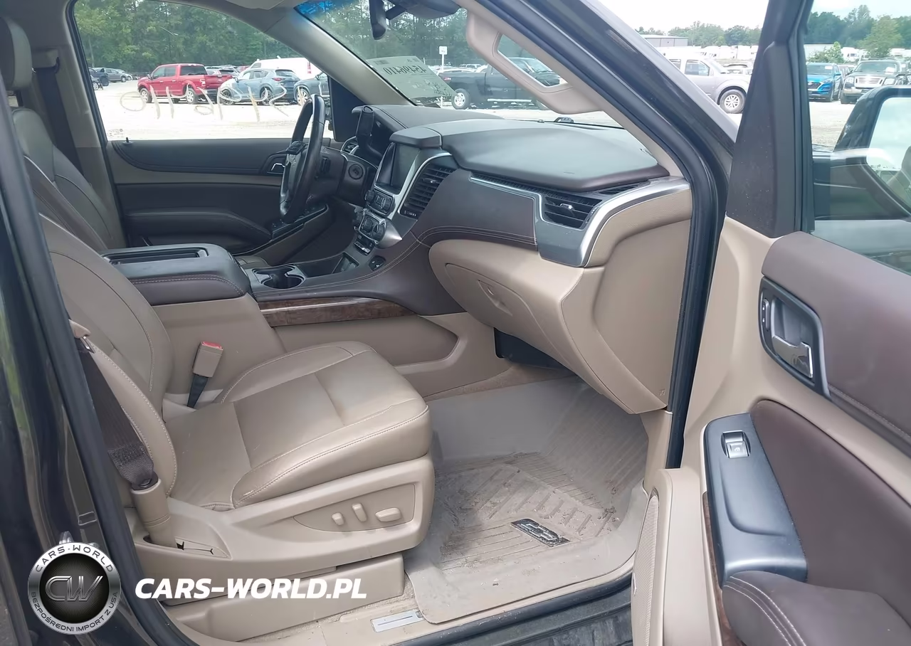 2019 Chevrolet Tahoe Lt VIN:1GNSKBKC5KR151489 - 5