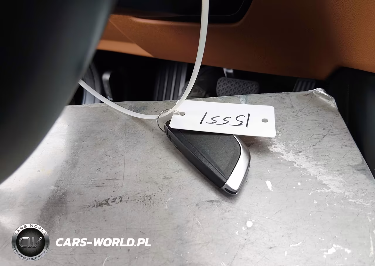 2024 BMW 330I VIN:3MW69FF03R8D86486 - 11