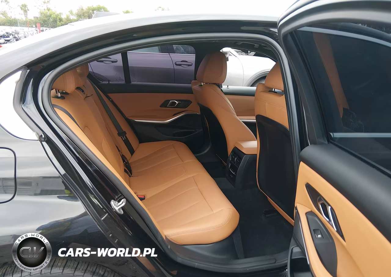 2024 BMW 330I VIN:3MW69FF03R8D86486 - 8