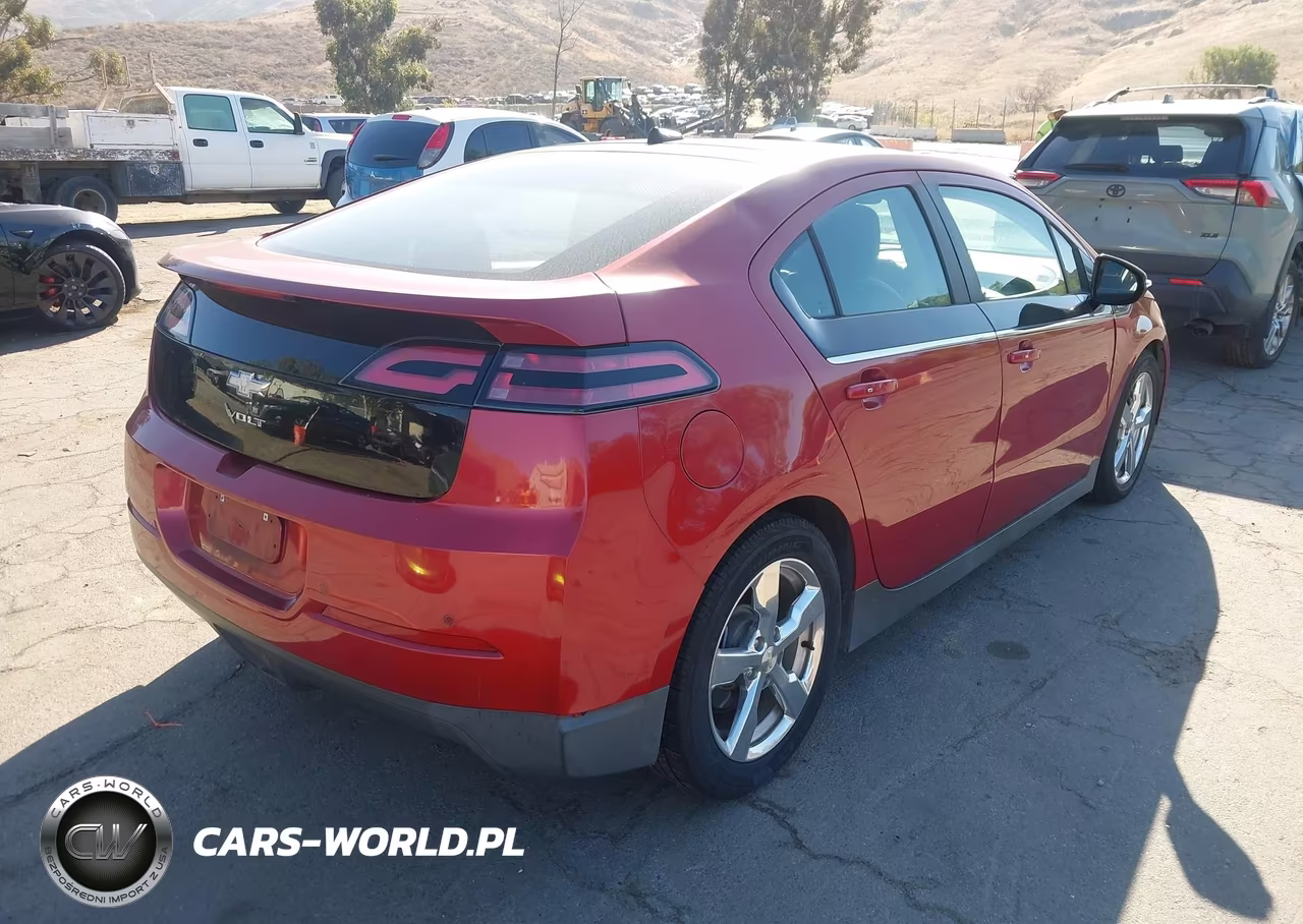 2012 Chevrolet Volt VIN:1G1RB6E45CU122682 - 4