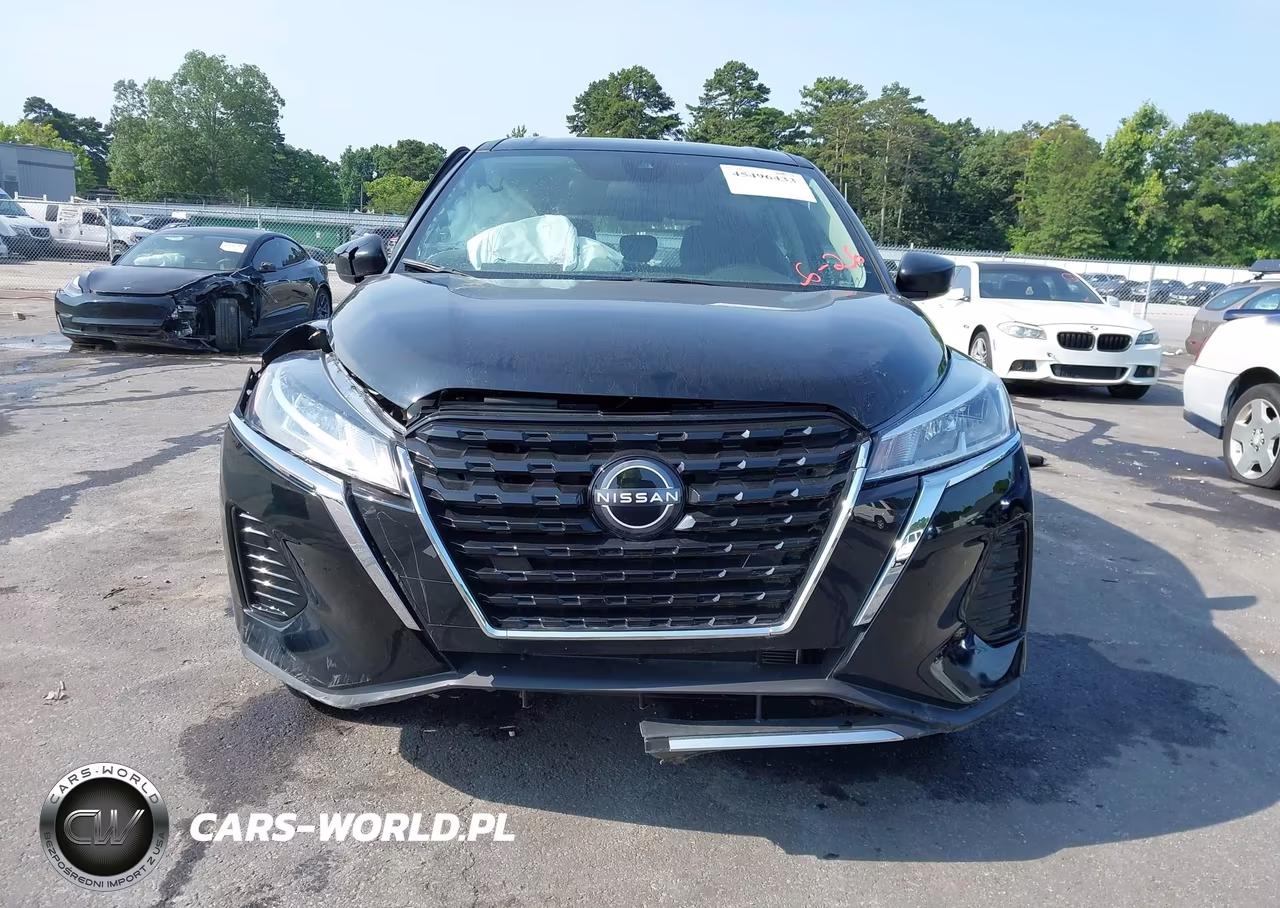 2025 Nissan Kicks Play S VIN:3N1CP5BV6SL477698 - 17