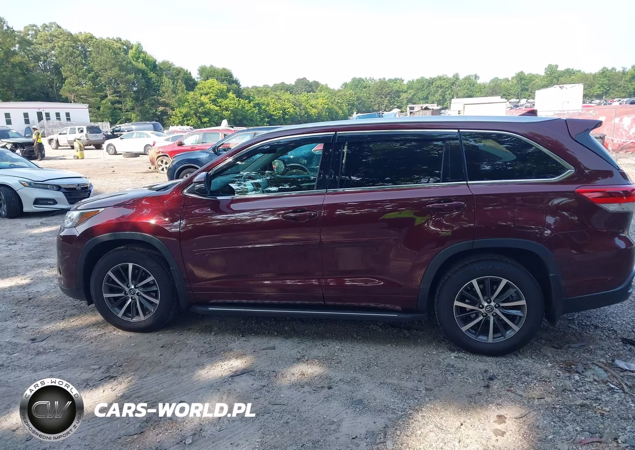 2017 Toyota Highlander Xle VIN:5TDJZRFHXHS449349 - 14