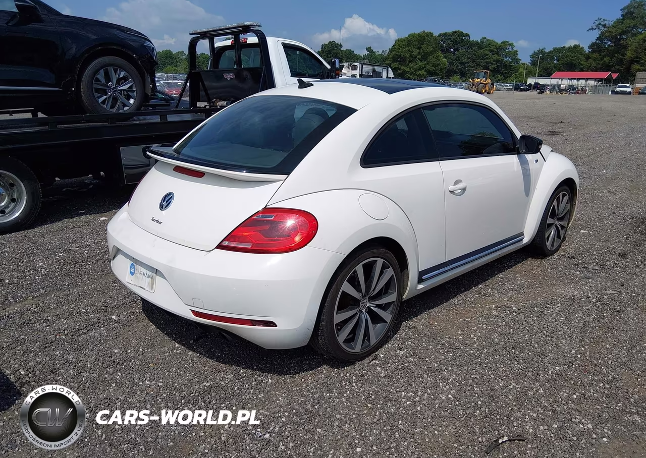 2013 Volkswagen Beetle R-Line VIN:3VWVT7AT3DM679731 - 4