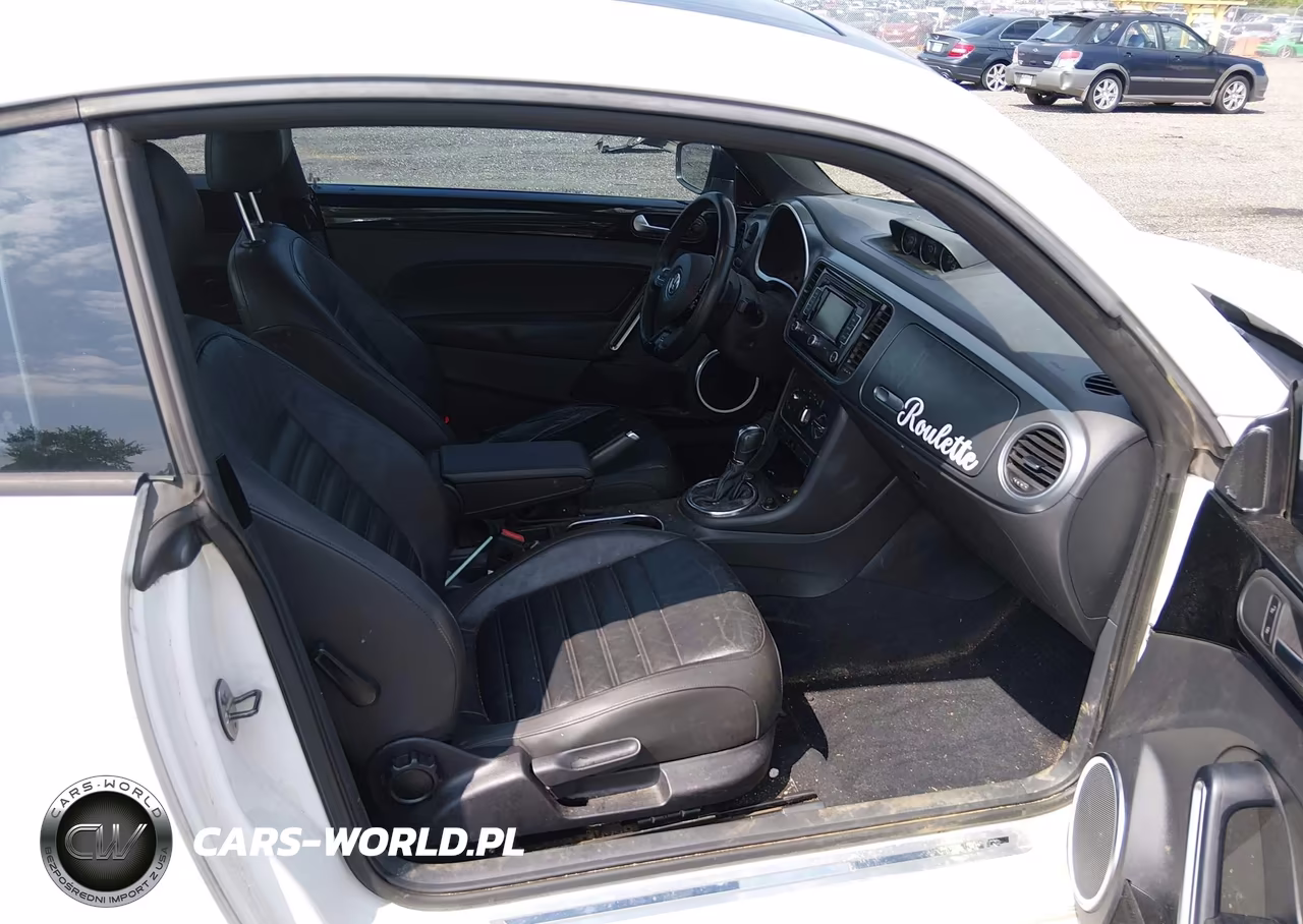 2013 Volkswagen Beetle R-Line VIN:3VWVT7AT3DM679731 - 5