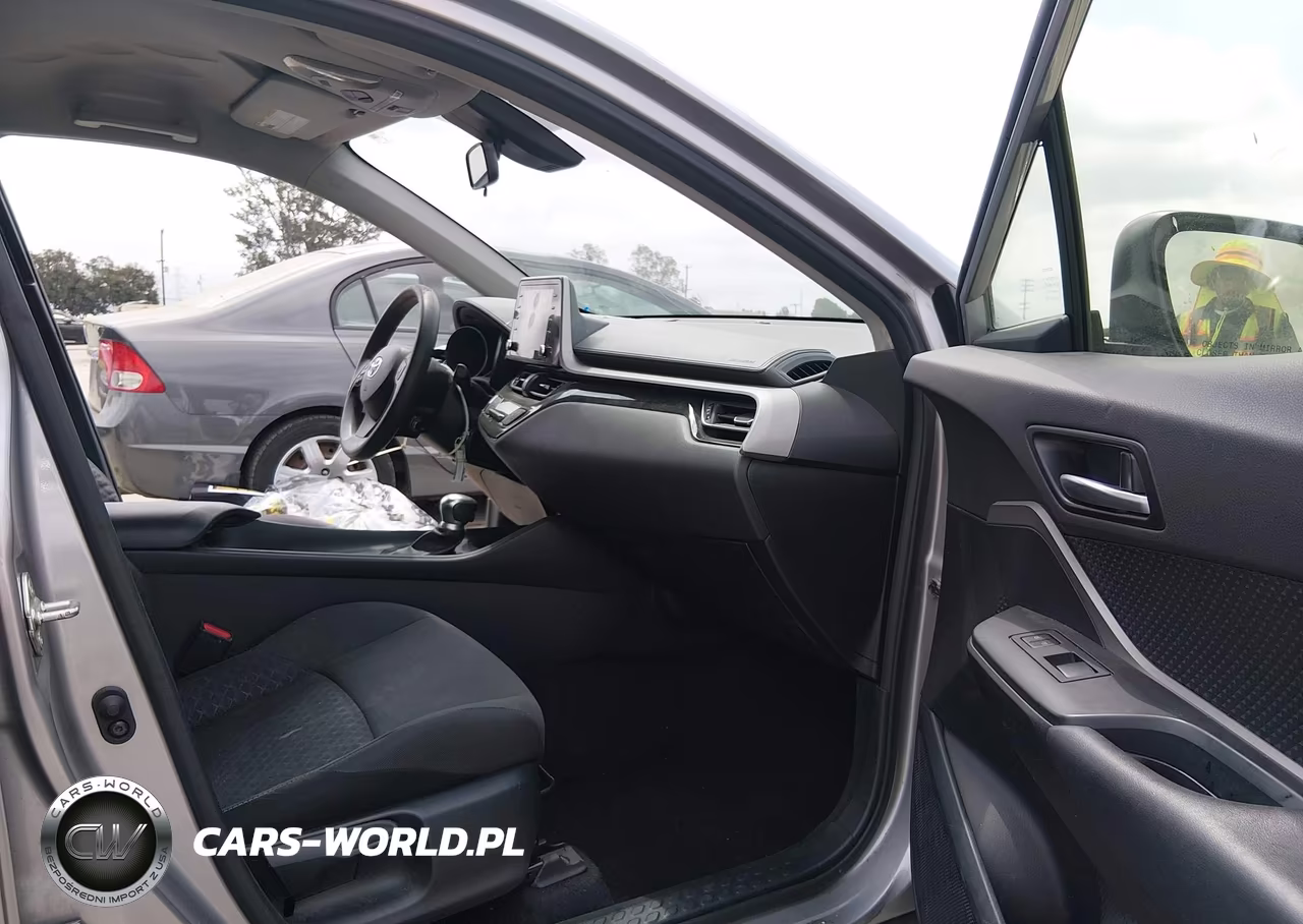 2020 Toyota C-Hr Le VIN:JTNKHMBX6L1073497 - 5
