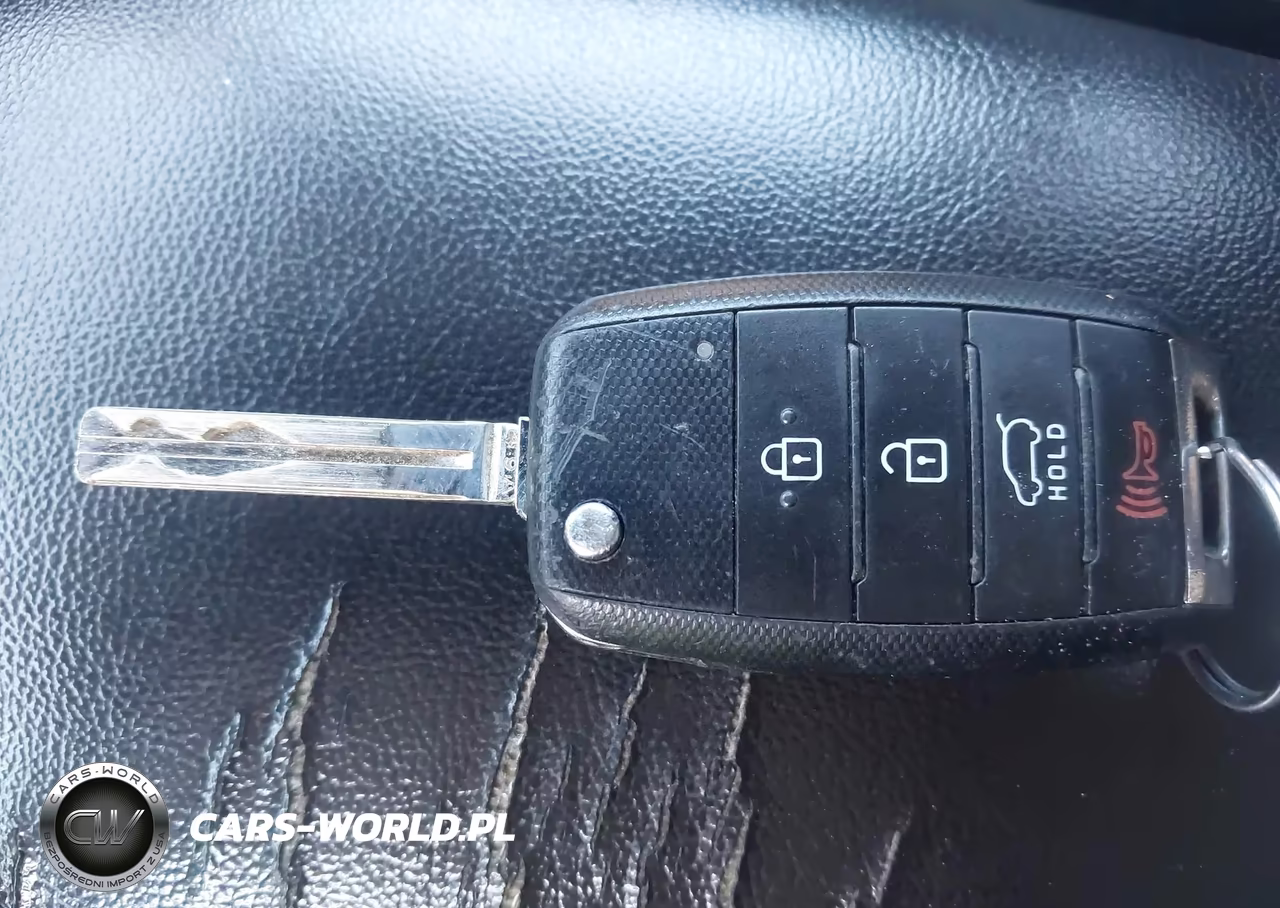 2017 Kia Soul + VIN:KNDJP3A57H7435421 - 11