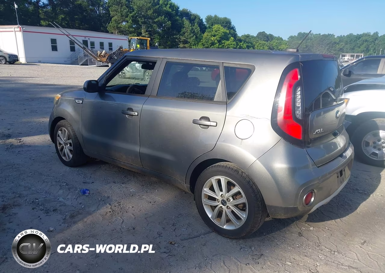 2017 Kia Soul + VIN:KNDJP3A57H7435421 - 3