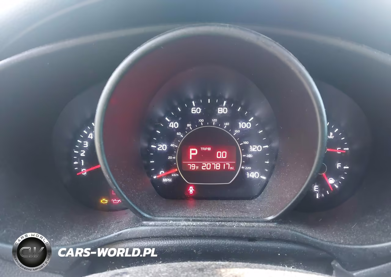 2017 Kia Soul + VIN:KNDJP3A57H7435421 - 7