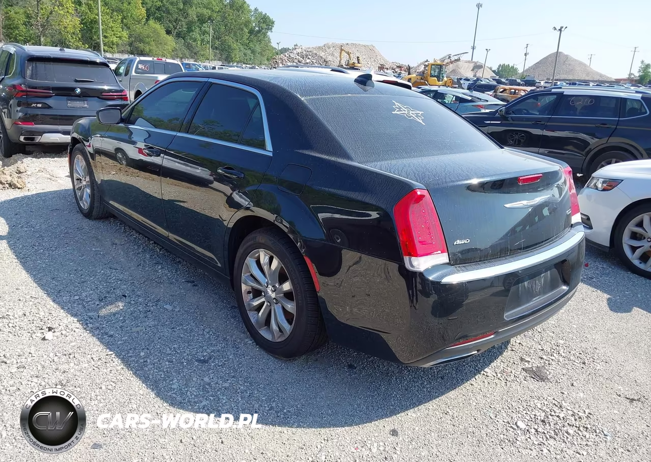 2017 Chrysler 300 Limited Awd VIN:2C3CCARG0HH521905 - 3