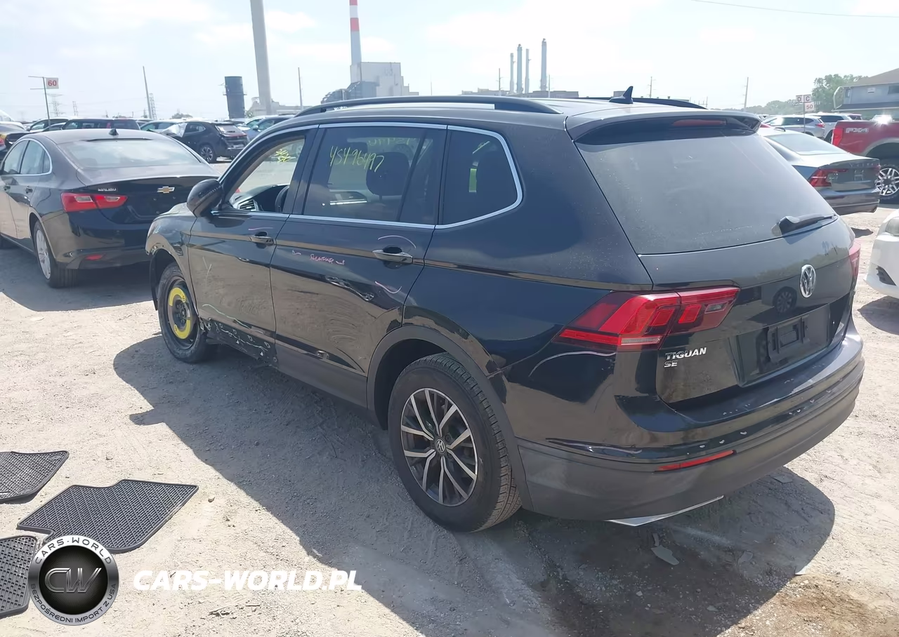 2019 Volkswagen Tiguan 2.0T Se-2.0T Sel-2.0T Sel R-Line-2.0T Sel R-Line Black VIN:3VV2B7AX0KM073295 - 3