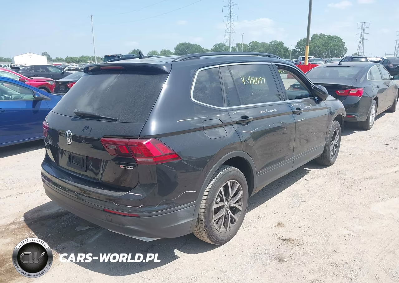 2019 Volkswagen Tiguan 2.0T Se-2.0T Sel-2.0T Sel R-Line-2.0T Sel R-Line Black VIN:3VV2B7AX0KM073295 - 4