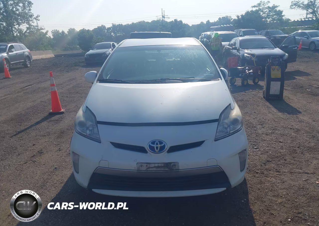 2013 Toyota Prius Plug-In VIN:JTDKN3DP1D3037713 - 12