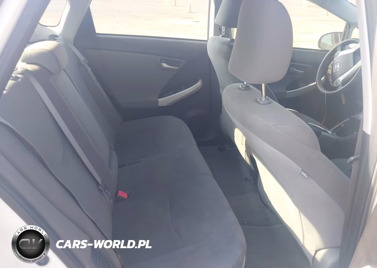 2013 Toyota Prius Plug-In VIN:JTDKN3DP1D3037713 - 8