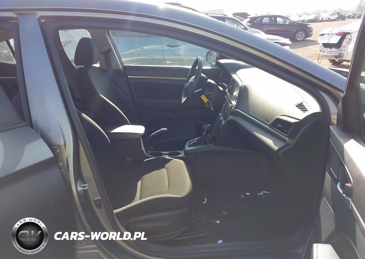 2020 Hyundai Elantra Sel VIN:5NPD84LF5LH527220 - 5