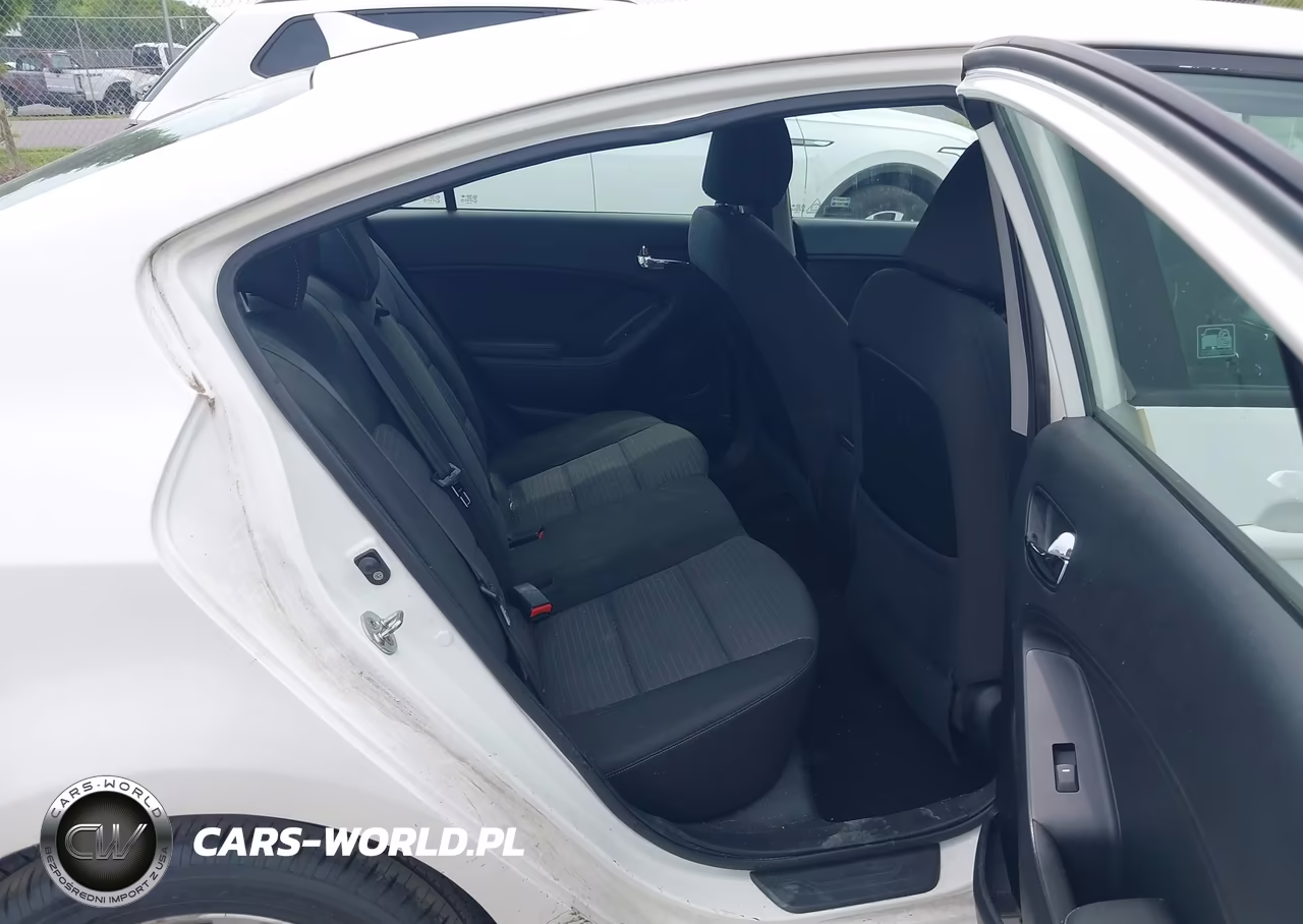 2016 Kia Forte Lx VIN:KNAFX4A65G5603309 - 8