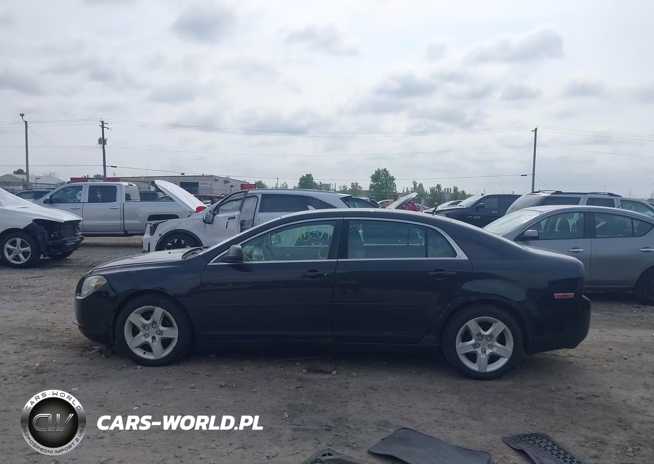 2011 Chevrolet Malibu Ls VIN:1G1ZB5E17BF147358 - 14
