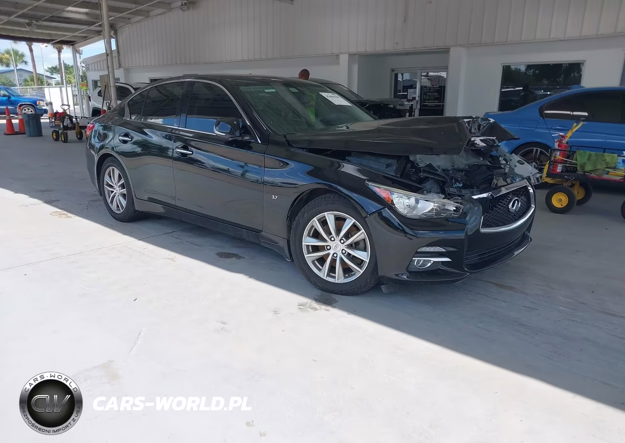 2015 Infiniti Q50 Premium – zdjęcie 1 z 19