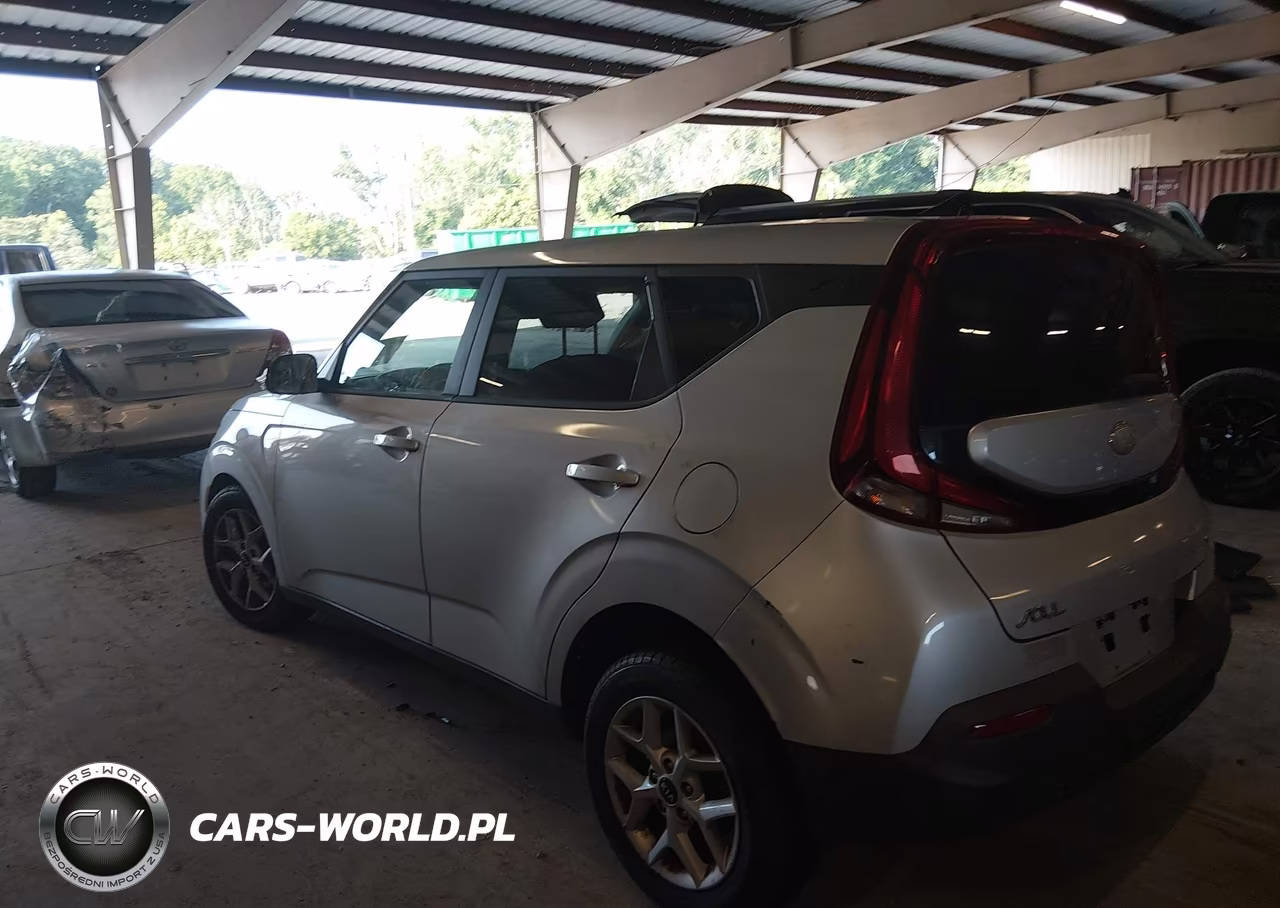 2020 Kia Soul S VIN:KNDJ23AU7L7009629 - 13