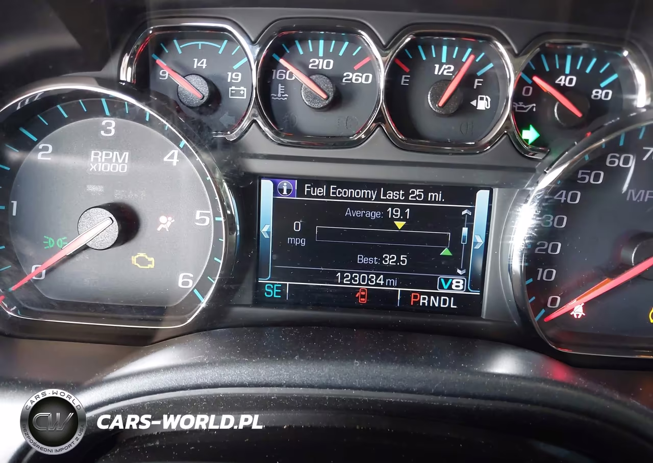 2018 Chevrolet Silverado 1500 1Lt VIN:3GCPCREC6JG412921 - 15