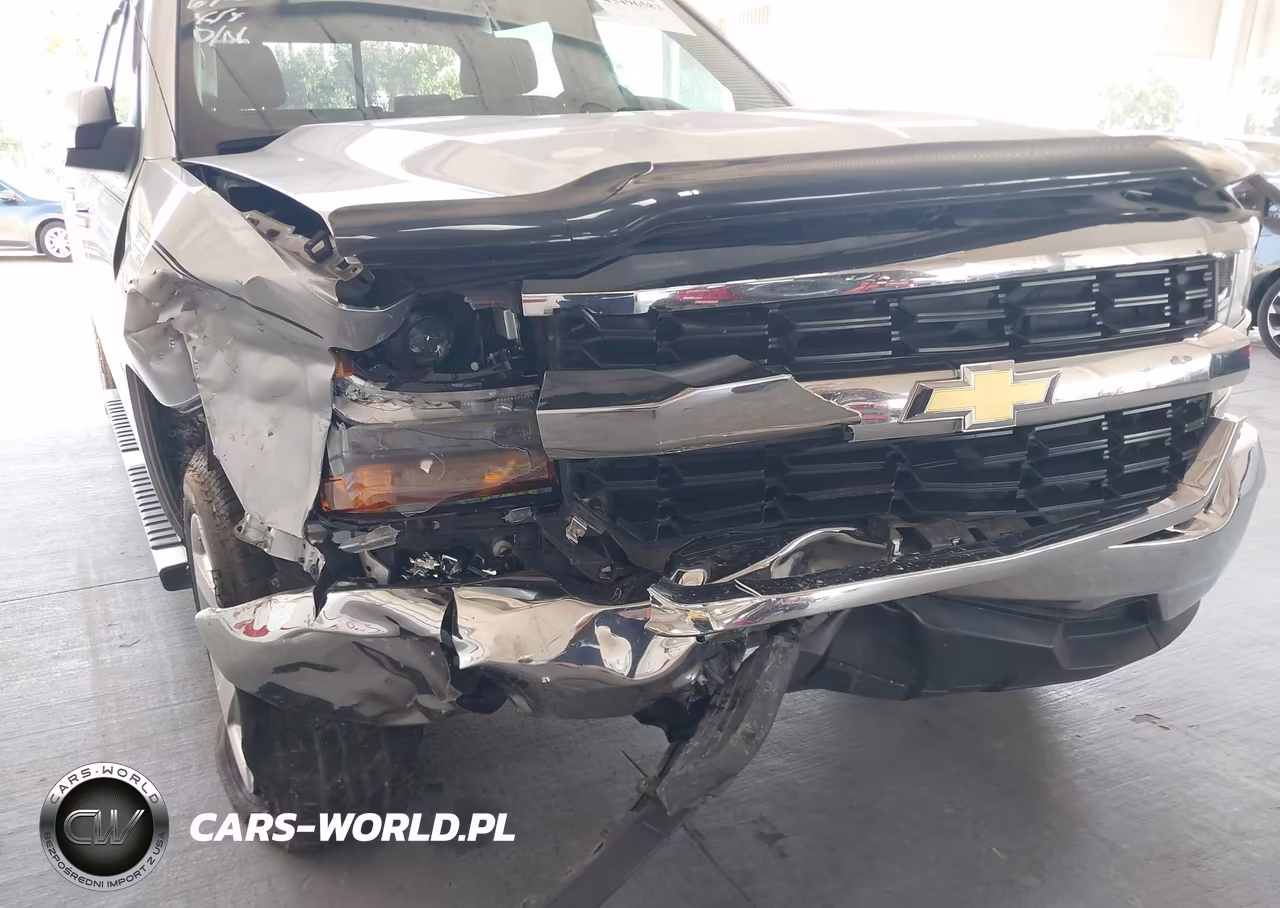 2018 Chevrolet Silverado 1500 1Lt VIN:3GCPCREC6JG412921 - 6