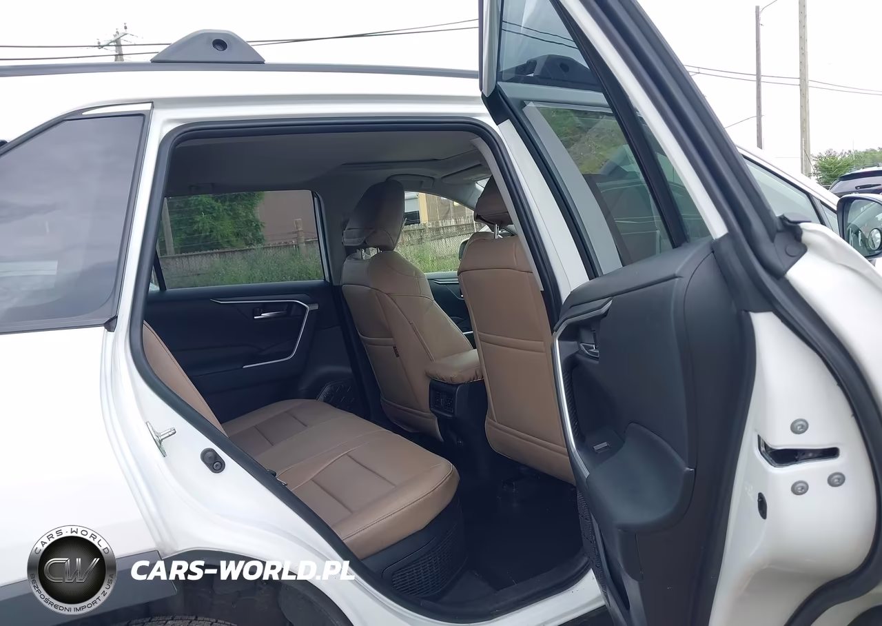 2025 Toyota Rav4 Hybrid Xle VIN:JTMRWRFV1SD342887 - 8