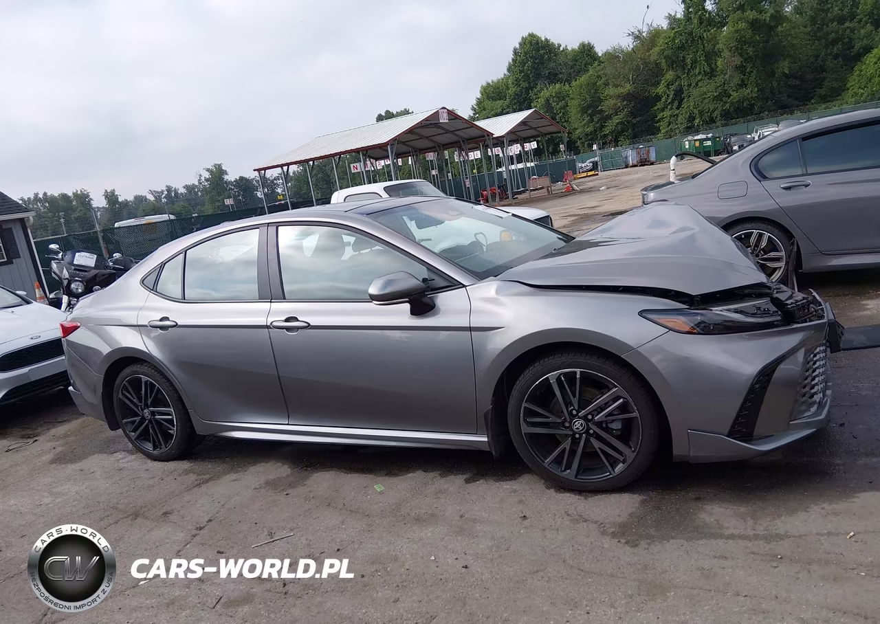 2025 Toyota Camry Xse VIN:4T1DAACK4SU510859 - 14