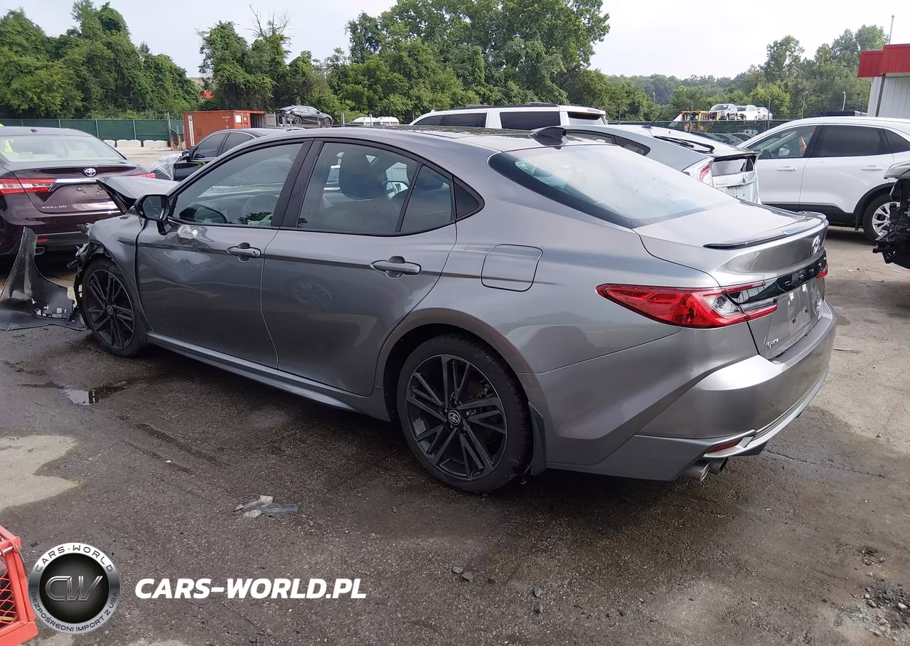 2025 Toyota Camry Xse VIN:4T1DAACK4SU510859 - 3