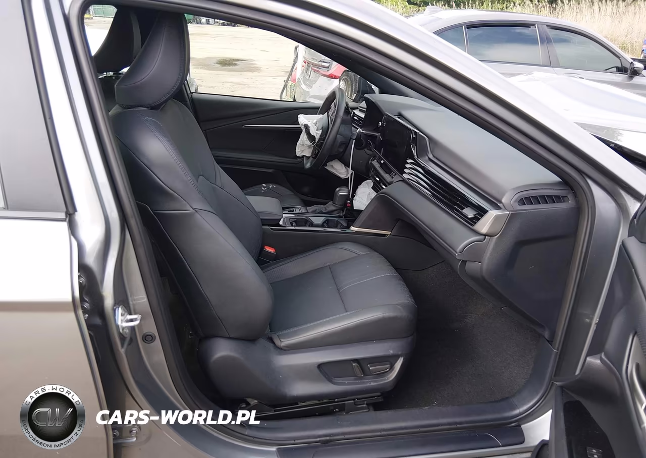 2025 Toyota Camry Xse VIN:4T1DAACK4SU510859 - 5