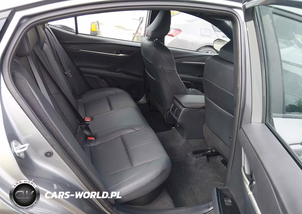 2025 Toyota Camry Xse VIN:4T1DAACK4SU510859 - 8
